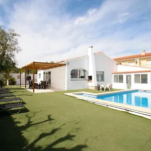 https://villa-atenea.catalonia-hotels.com