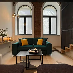 fesh-lofts.vienna-besthotels.com/